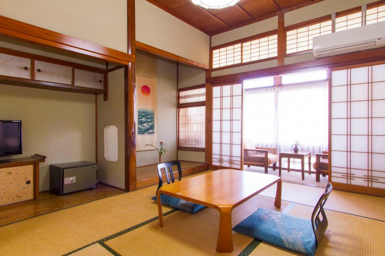 Takezono Ryokan Сімоносекі Екстер'єр фото
